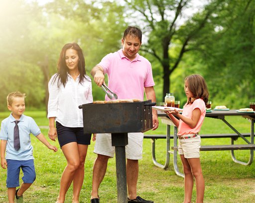 dad grilling food